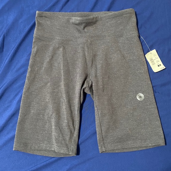 Grey aero biker shorts - Picture 1 of 2
